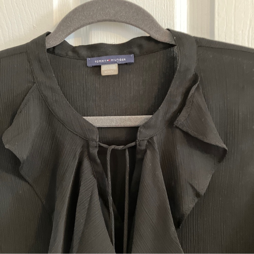 Tommy Hilfiger Black Sleeveless Top - Picture 2 of 5